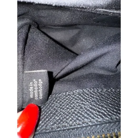 Coach Casey Women's Black Leather Tote Bag - Picture 15 of 15